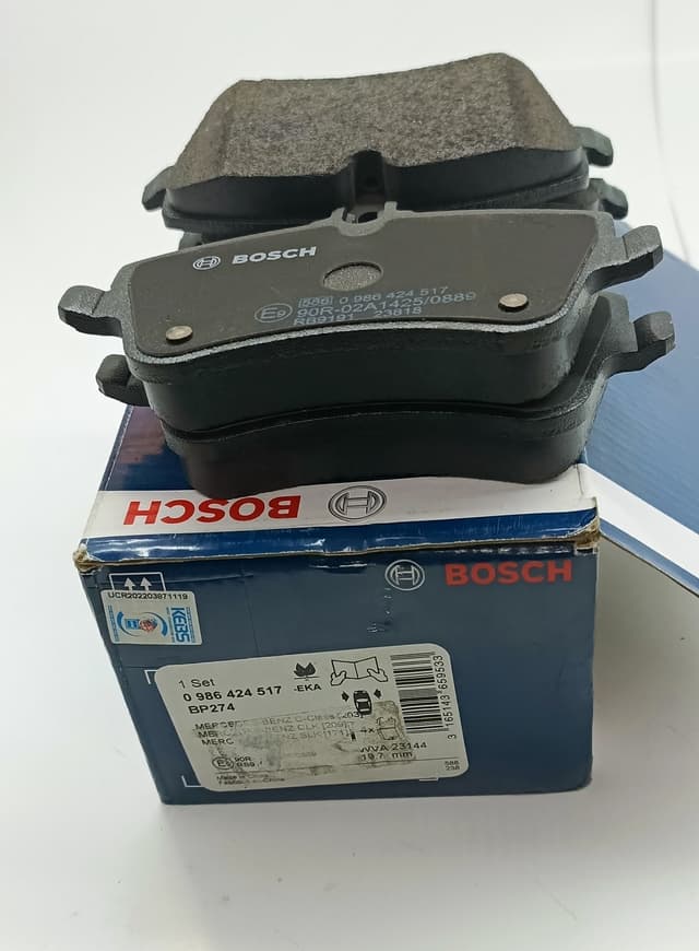 0986424517  Front Brake Pads Set for Mercedes-Benz W203