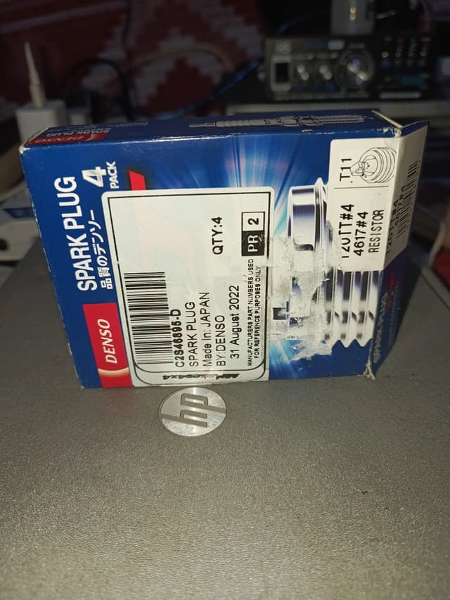 C2S46895D JAGUAR SPARK PLUGS