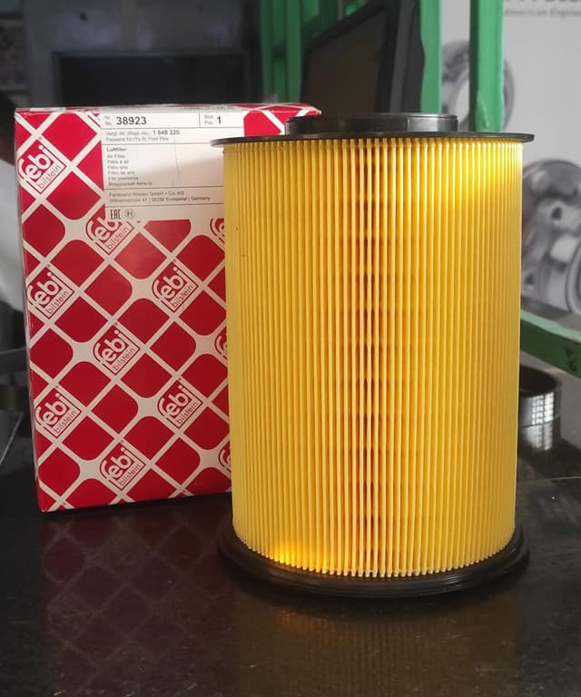 Volvo V40 & Ford Focus Air Filters in Kenya | Quality Replacement Filters