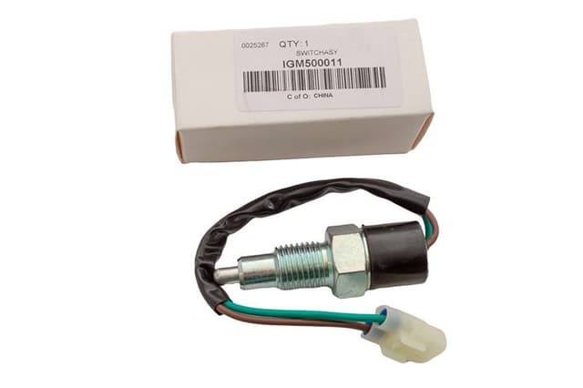 IGM500011 High/Low Gear & Diff Lock Switch for Land Rover Defender & Discovery 2 (LT230 Transfer Box)