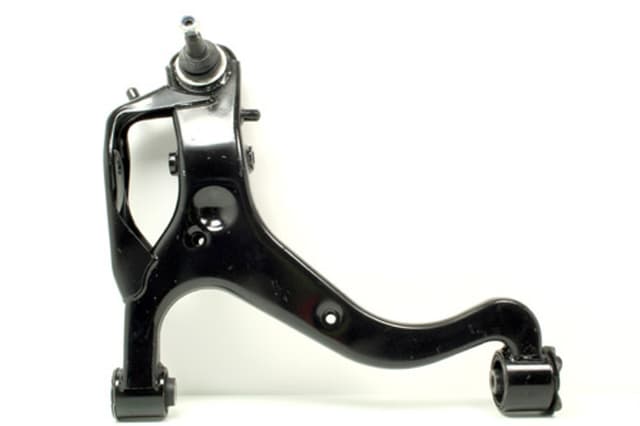 FRONT LH LOWER CONTROL ARM LAND ROVER DISCOVERY 3,4 & Range Rover Sport
